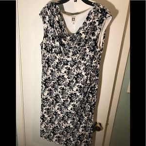Women’s Black/White Anne Klein Dress Size 16W